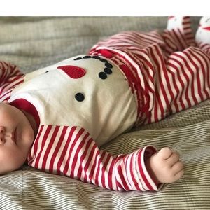 Cute baby gap snowman outfit size 3-6 months